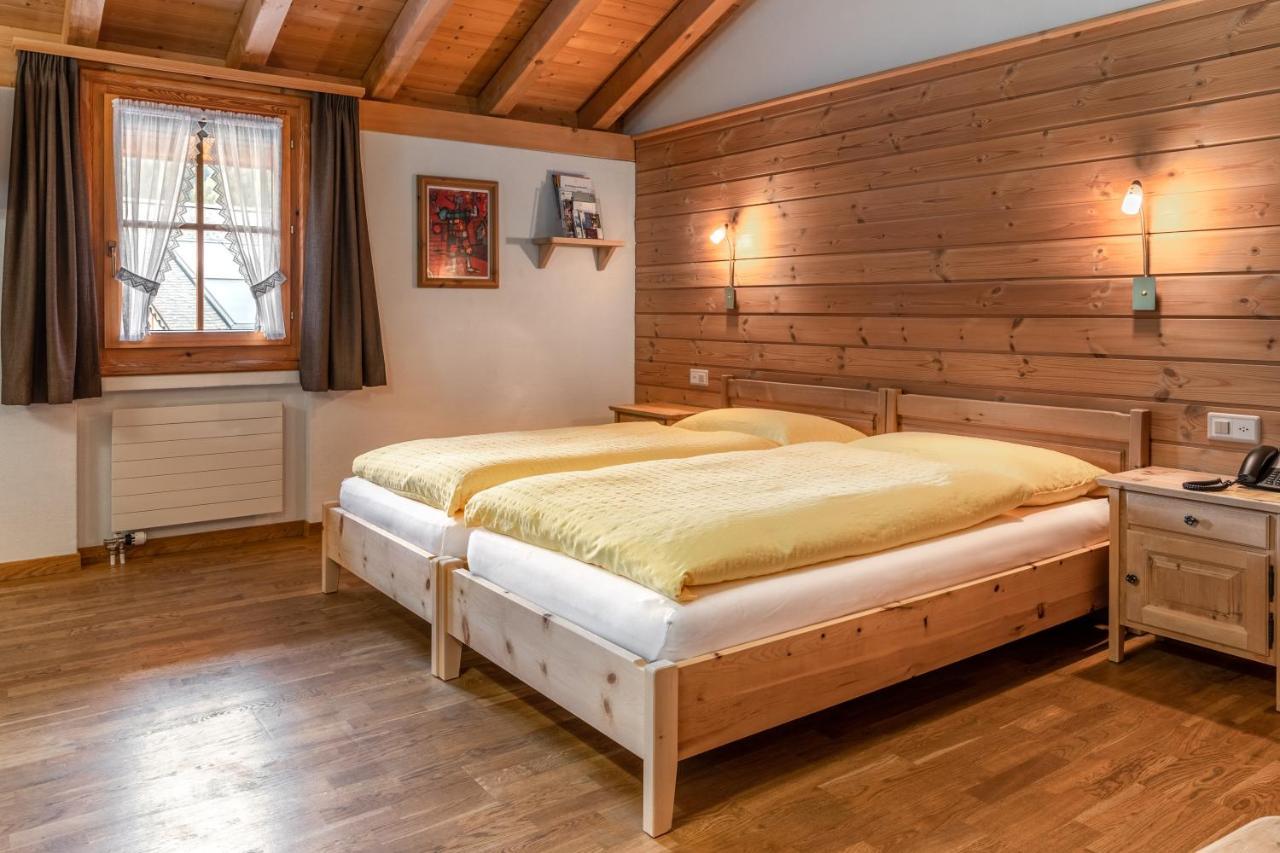 Hotel Landgasthof Staila Fuldera Esterno foto