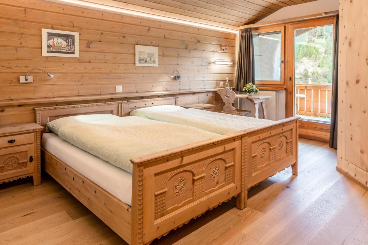 Hotel Landgasthof Staila Fuldera Esterno foto