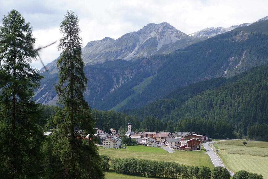 Hotel Landgasthof Staila Fuldera Esterno foto
